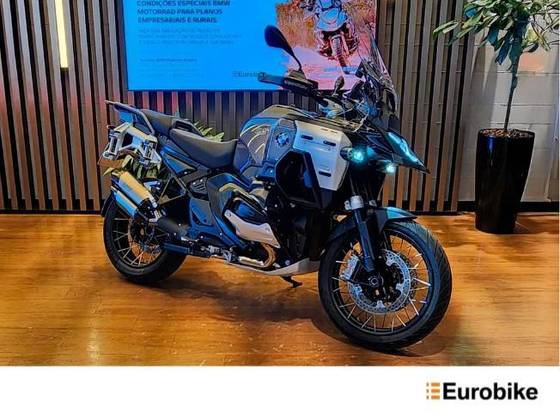BMW R 1300 GS ADVENTURE TRIPLE BLACK BMW R 1300 GS ADVENTURE TRIPLE BLACK